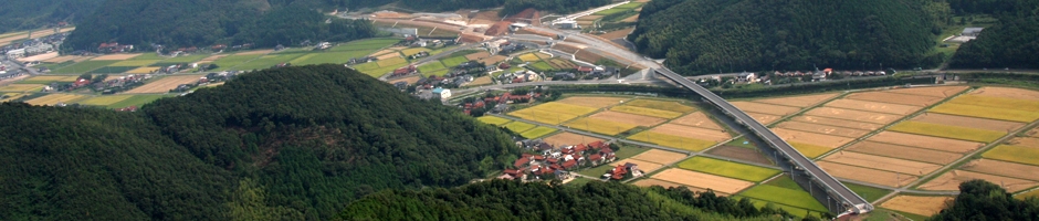 小郡萩道路の建設状況